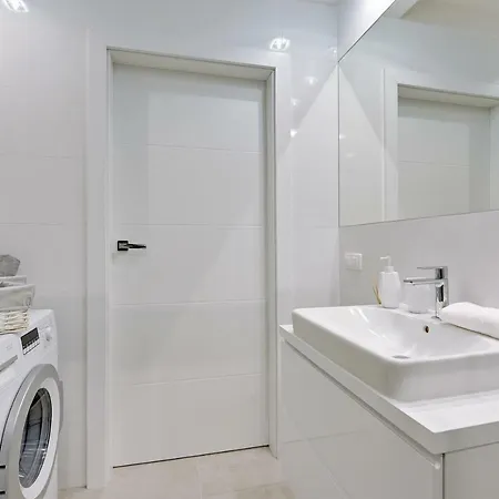 Mistral Apartment